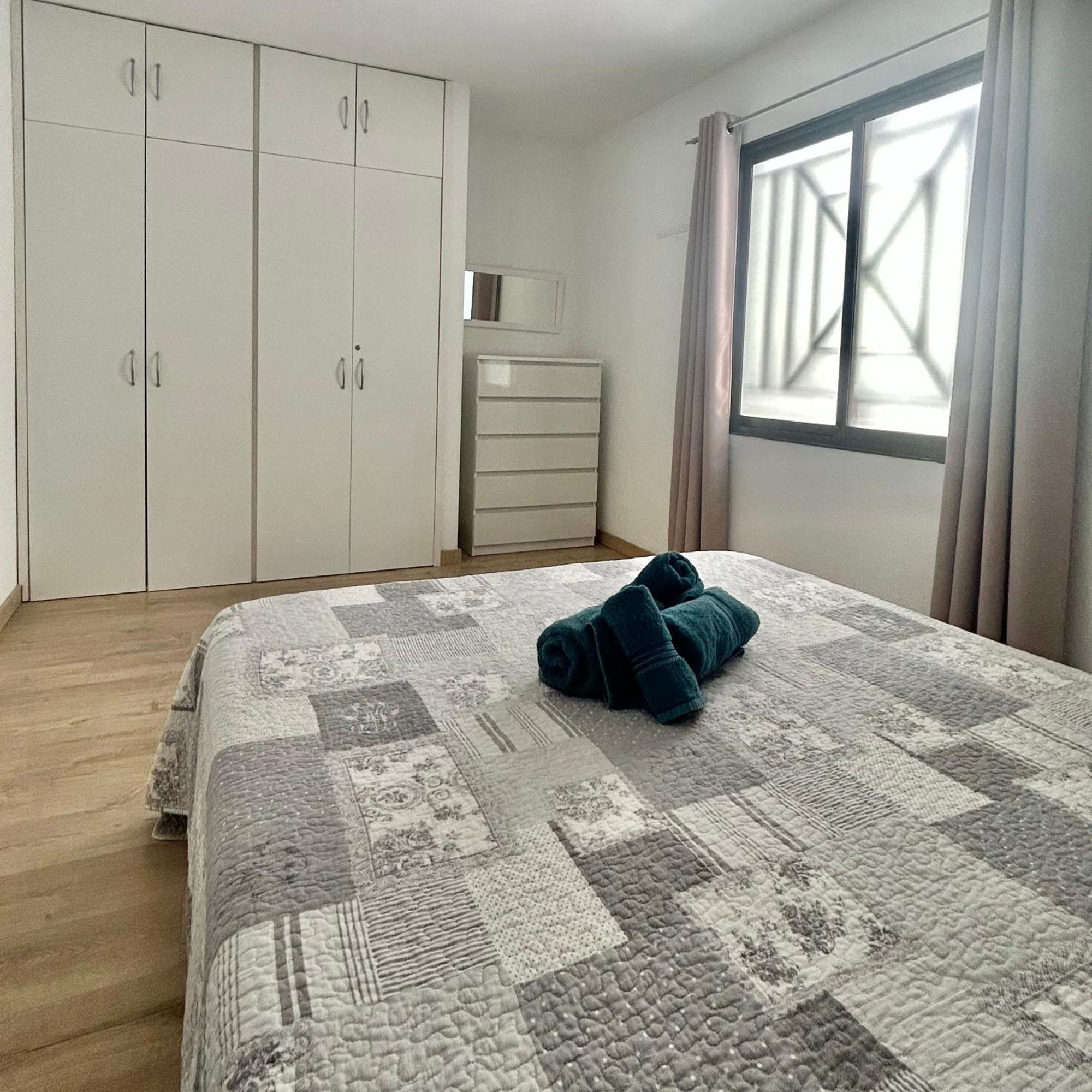 Lovely 1 Bed Apartment In Castle Harbour C108 Los Cristianos  Zewnętrze zdjęcie